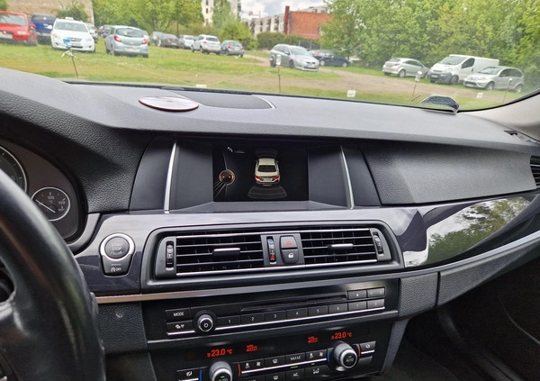 BMW Seria 5 cena 60500 przebieg: 139500, rok produkcji 2016 z Poznań małe 497
